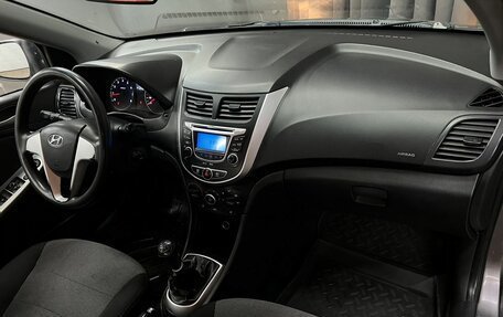 Hyundai Solaris II рестайлинг, 2011 год, 549 900 рублей, 9 фотография