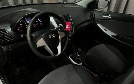 Hyundai Solaris II рестайлинг, 2011 год, 549 900 рублей, 16 фотография