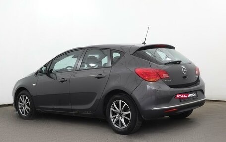 Opel Astra J, 2012 год, 670 000 рублей, 2 фотография