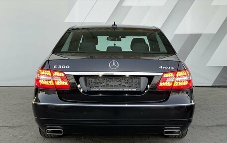 Mercedes-Benz E-Класс, 2012 год, 2 100 000 рублей, 7 фотография