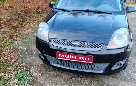Ford Fiesta, 2008 год, 530 000 рублей, 1 фотография