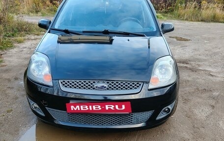 Ford Fiesta, 2008 год, 530 000 рублей, 2 фотография