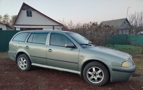 Skoda Octavia IV, 2001 год, 260 000 рублей, 2 фотография