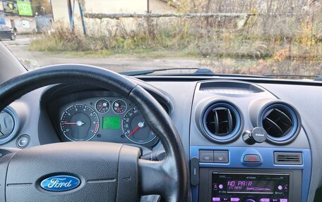 Ford Fiesta, 2008 год, 530 000 рублей, 10 фотография
