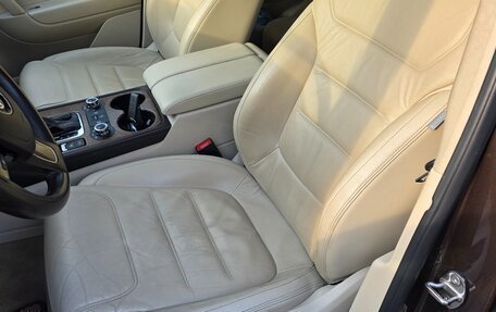 Volkswagen Touareg III, 2013 год, 2 700 000 рублей, 14 фотография