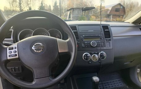 Nissan Tiida, 2010 год, 790 000 рублей, 15 фотография