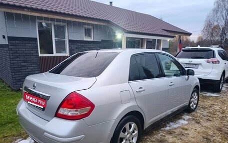 Nissan Tiida, 2010 год, 790 000 рублей, 2 фотография