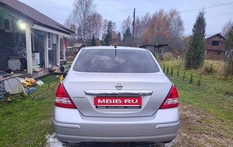 Nissan Tiida, 2010 год, 790 000 рублей, 3 фотография
