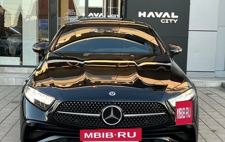 Mercedes-Benz CLS, 2022 год, 5 445 000 рублей, 2 фотография