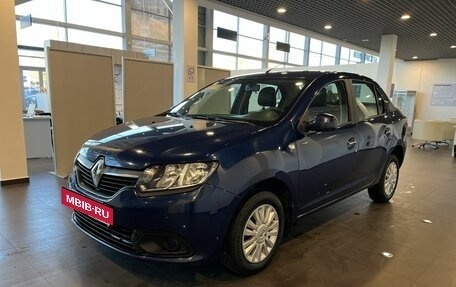 Renault Logan II, 2017 год, 885 000 рублей, 7 фотография