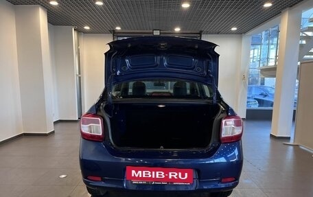 Renault Logan II, 2017 год, 885 000 рублей, 35 фотография