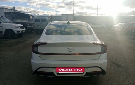Hyundai Sonata VIII, 2020 год, 1 885 000 рублей, 4 фотография