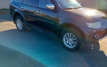 Mitsubishi Pajero Sport II рестайлинг, 2010 год, 1 650 000 рублей, 7 фотография