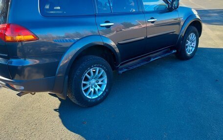 Mitsubishi Pajero Sport II рестайлинг, 2010 год, 1 650 000 рублей, 6 фотография