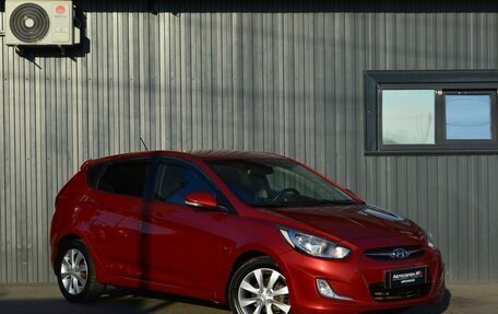 Hyundai Solaris II рестайлинг, 2012 год, 869 999 рублей, 3 фотография
