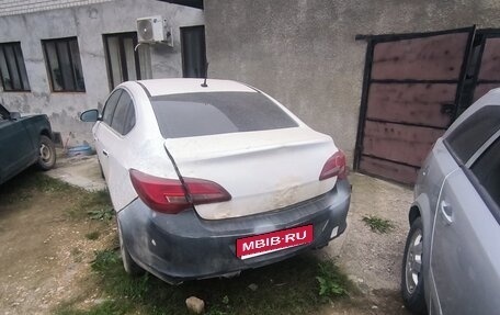 Opel Astra J, 2013 год, 295 000 рублей, 6 фотография