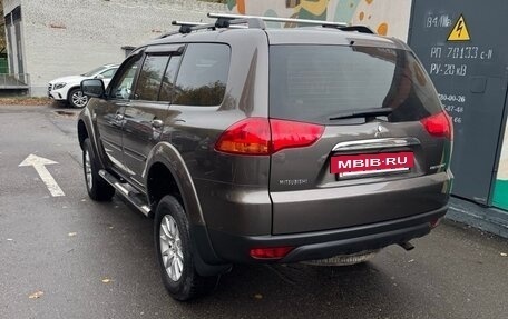 Mitsubishi Pajero Sport II рестайлинг, 2012 год, 1 620 000 рублей, 4 фотография