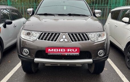Mitsubishi Pajero Sport II рестайлинг, 2012 год, 1 620 000 рублей, 2 фотография