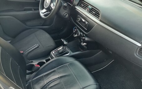 KIA Rio IV, 2019 год, 605 000 рублей, 4 фотография