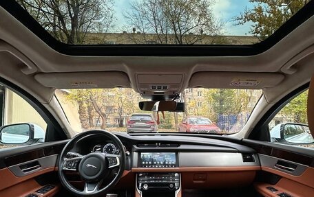 Jaguar XF II, 2020 год, 3 600 000 рублей, 10 фотография