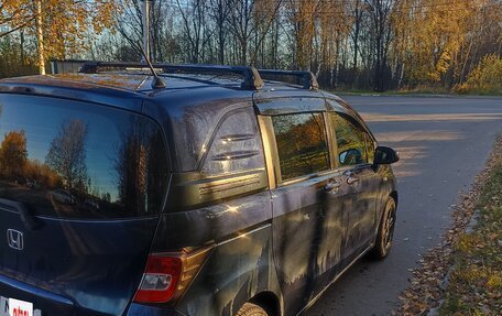 Honda Freed I, 2010 год, 1 100 000 рублей, 4 фотография