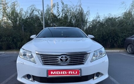 Toyota Camry, 2014 год, 1 700 000 рублей, 1 фотография
