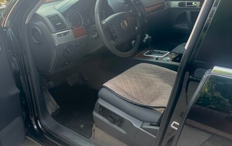 Volkswagen Touareg III, 2004 год, 1 250 000 рублей, 9 фотография