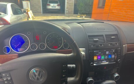 Volkswagen Touareg III, 2004 год, 1 250 000 рублей, 11 фотография