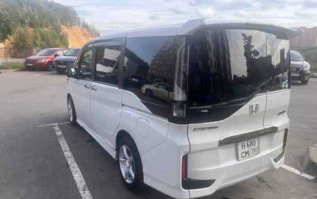 Honda Stepwgn IV рестайлинг, 2021 год, 2 499 999 рублей, 5 фотография