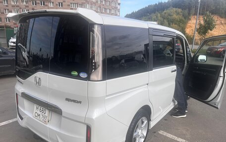 Honda Stepwgn IV рестайлинг, 2021 год, 2 499 999 рублей, 11 фотография