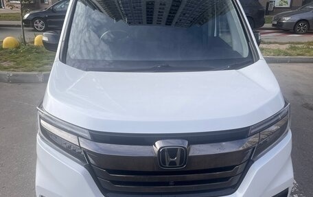 Honda Stepwgn IV рестайлинг, 2021 год, 2 499 999 рублей, 8 фотография