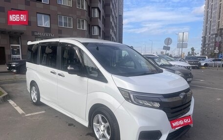 Honda Stepwgn IV рестайлинг, 2021 год, 2 499 999 рублей, 10 фотография