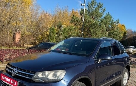 Volkswagen Touareg III, 2012 год, 1 990 000 рублей, 3 фотография