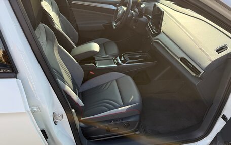 Volkswagen ID.4, 2023 год, 4 500 000 рублей, 12 фотография