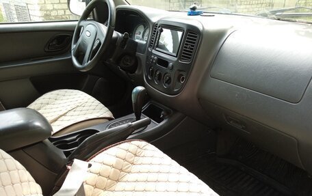 Ford Escape II, 2004 год, 150 000 рублей, 5 фотография