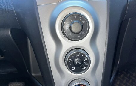 Toyota Yaris III, 2008 год, 500 000 рублей, 14 фотография