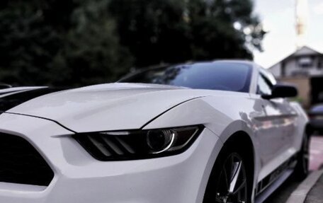 Ford Mustang VI рестайлинг, 2015 год, 2 500 000 рублей, 2 фотография