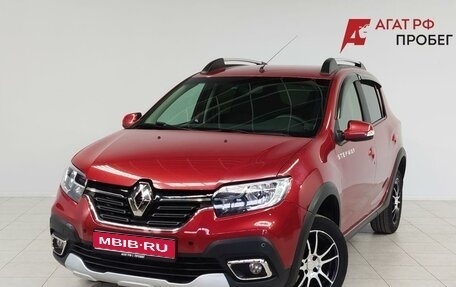 Renault Sandero II рестайлинг, 2018 год, 920 000 рублей, 1 фотография