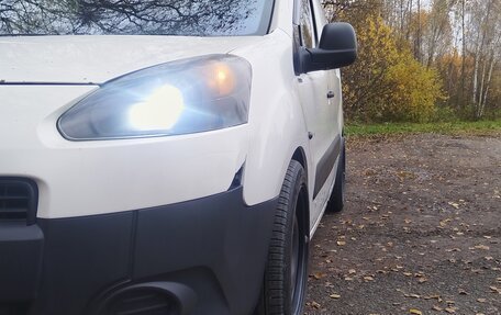 Peugeot Partner II рестайлинг 2, 2013 год, 850 000 рублей, 1 фотография
