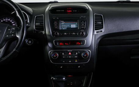 KIA Sorento II рестайлинг, 2017 год, 1 790 000 рублей, 13 фотография