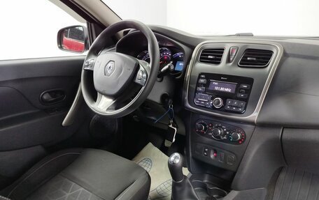 Renault Sandero II рестайлинг, 2018 год, 920 000 рублей, 14 фотография
