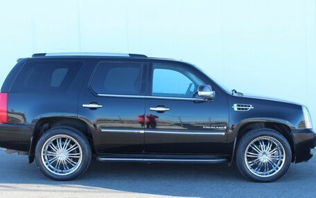 Cadillac Escalade III, 2006 год, 1 100 000 рублей, 8 фотография