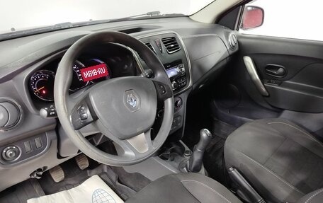 Renault Sandero II рестайлинг, 2018 год, 920 000 рублей, 23 фотография