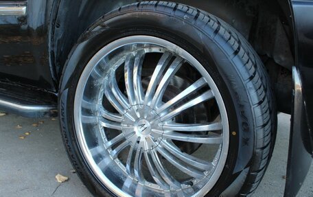 Cadillac Escalade III, 2006 год, 1 100 000 рублей, 26 фотография