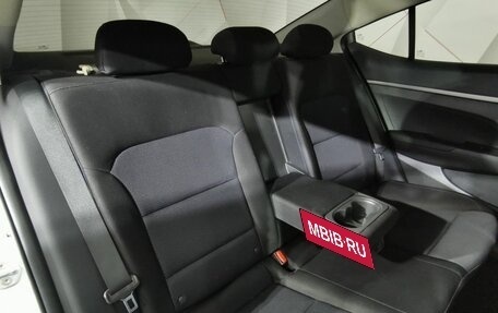 Hyundai Elantra VI, 2017 год, 1 345 000 рублей, 16 фотография