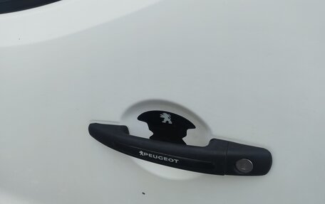 Peugeot Partner II рестайлинг 2, 2013 год, 850 000 рублей, 6 фотография