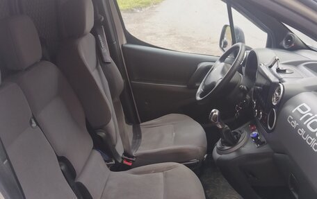 Peugeot Partner II рестайлинг 2, 2013 год, 850 000 рублей, 13 фотография