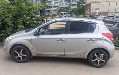 Hyundai i20 IB рестайлинг, 2009 год, 350 000 рублей, 2 фотография