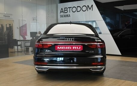 Audi A8, 2018 год, 5 490 000 рублей, 6 фотография