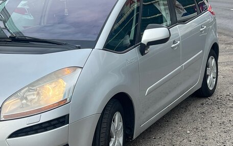 Citroen C4 Picasso II рестайлинг, 2008 год, 450 000 рублей, 2 фотография